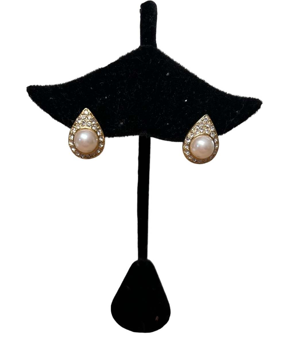 Unbranded Gold Tone Teardrop Shaped Pierced Earrings Rhinestone Faux Pearls EUC